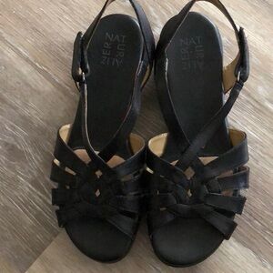 Naturalizer Black Leather Sandals